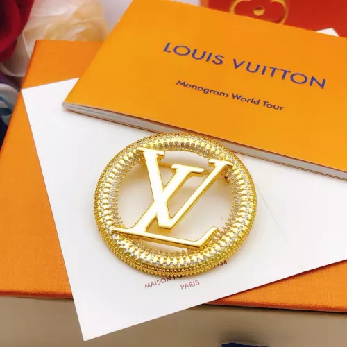 Cheap Louis Vuitton LV Brooches #1389769 Replica Wholesale [$32.00 USD] [ITEM#1389769] on Replica Louis Vuitton LV Brooches