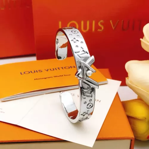 Louis Vuitton LV Bracelets #1389804