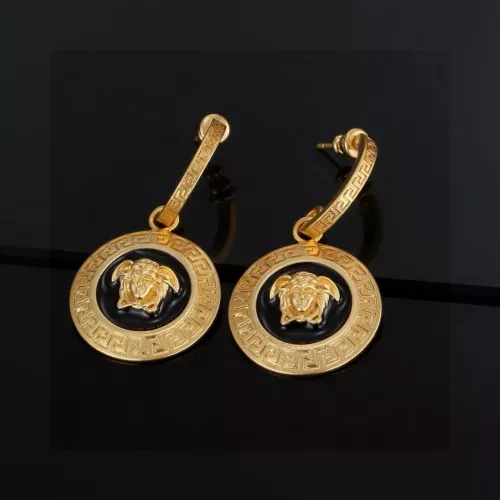 Cheap Versace Earrings For Women #1389863 Replica Wholesale [$29.00 USD] [ITEM#1389863] on Replica Versace Earrings