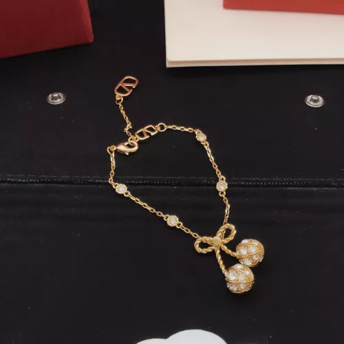 Cheap Valentino Bracelets #1390001 Replica Wholesale [$29.00 USD] [ITEM#1390001] on Replica Valentino Bracelets