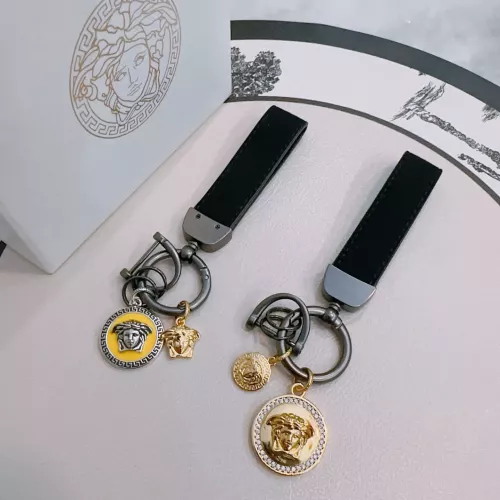 Cheap Versace Key Holder And Bag Buckle #1390053 Replica Wholesale [$39.00 USD] [ITEM#1390053] on Replica Versace Key Holder And Bag Buckle