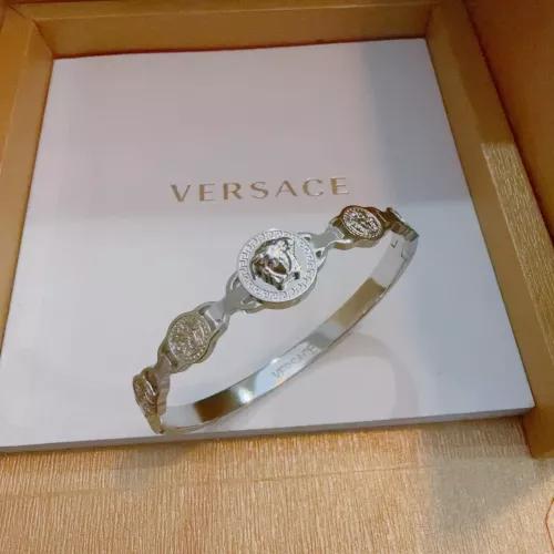 Versace Bracelets #1390106