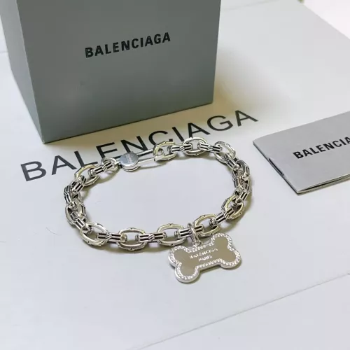 Cheap Balenciaga Bracelets #1390114 Replica Wholesale [$45.00 USD] [ITEM#1390114] on Replica Balenciaga Bracelets