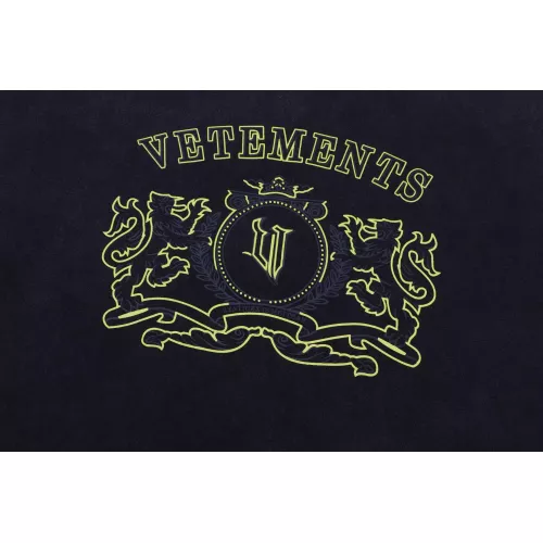 Cheap VETEMENTS T-Shirts Short Sleeved For Unisex #1390231 Replica Wholesale [$36.00 USD] [ITEM#1390231] on Replica VETEMENTS T-Shirts