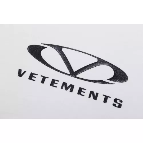 Cheap VETEMENTS T-Shirts Short Sleeved For Unisex #1390271 Replica Wholesale [$36.00 USD] [ITEM#1390271] on Replica VETEMENTS T-Shirts