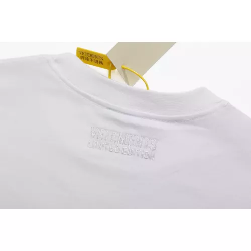 Cheap VETEMENTS T-Shirts Short Sleeved For Unisex #1390274 Replica Wholesale [$36.00 USD] [ITEM#1390274] on Replica VETEMENTS T-Shirts