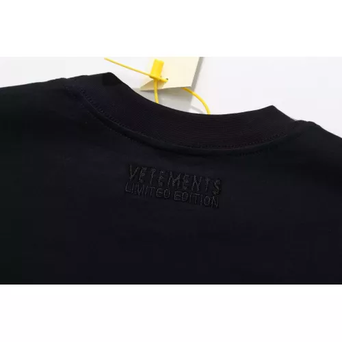 Cheap VETEMENTS T-Shirts Short Sleeved For Unisex #1390275 Replica Wholesale [$36.00 USD] [ITEM#1390275] on Replica VETEMENTS T-Shirts