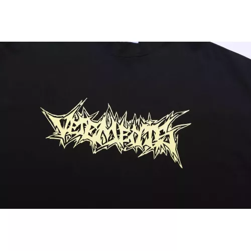 Cheap VETEMENTS T-Shirts Short Sleeved For Unisex #1390276 Replica Wholesale [$36.00 USD] [ITEM#1390276] on Replica VETEMENTS T-Shirts