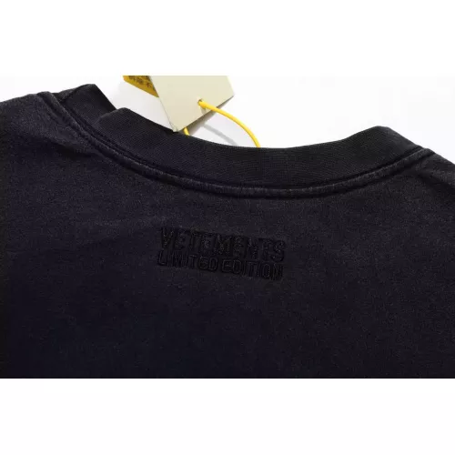 Cheap VETEMENTS T-Shirts Short Sleeved For Unisex #1390280 Replica Wholesale [$40.00 USD] [ITEM#1390280] on Replica VETEMENTS T-Shirts