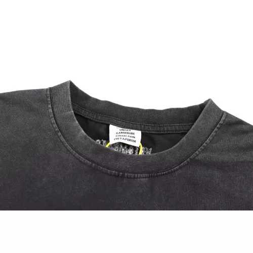 Cheap VETEMENTS T-Shirts Short Sleeved For Unisex #1390282 Replica Wholesale [$40.00 USD] [ITEM#1390282] on Replica VETEMENTS T-Shirts