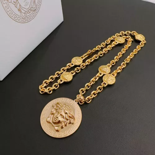 Cheap Versace Necklaces #1390362 Replica Wholesale [$64.00 USD] [ITEM#1390362] on Replica Versace Necklaces
