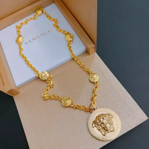 Cheap Versace Necklaces #1390362 Replica Wholesale [$64.00 USD] [ITEM#1390362] on Replica Versace Necklaces