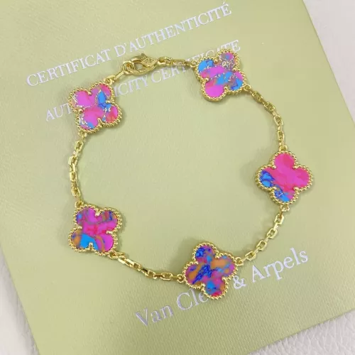 Cheap Van Cleef &amp; Arpels Bracelets For Women #1390407 Replica Wholesale [$36.00 USD] [ITEM#1390407] on Replica Van Cleef &amp; Arpels Bracelets