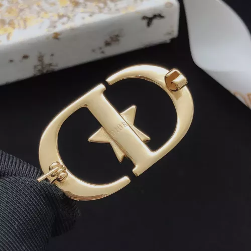 Cheap Christian Dior Brooches For Women #1390412 Replica Wholesale [$27.00 USD] [ITEM#1390412] on Replica Christian Dior Brooches
