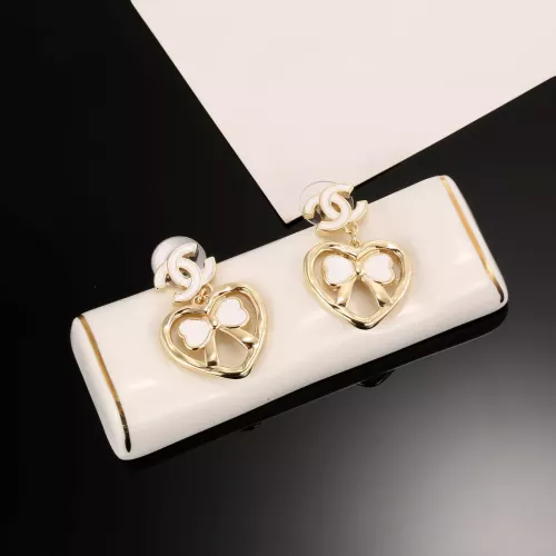 Cheap Chanel Earrings For Women #1390438 Replica Wholesale [$27.00 USD] [ITEM#1390438] on Replica Chanel Earrings