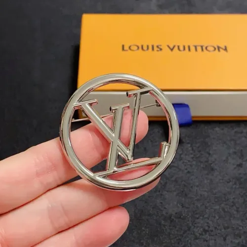 Cheap Louis Vuitton LV Brooches For Women #1390482 Replica Wholesale [$25.00 USD] [ITEM#1390482] on Replica Louis Vuitton LV Brooches