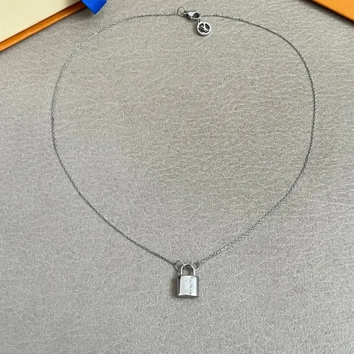 Cheap Louis Vuitton Necklaces #1390483 Replica Wholesale [$29.00 USD] [ITEM#1390483] on Replica Louis Vuitton Necklaces