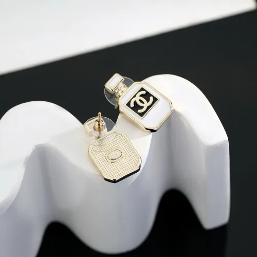 Cheap Chanel Earrings For Women #1390498 Replica Wholesale [$25.00 USD] [ITEM#1390498] on Replica Chanel Earrings