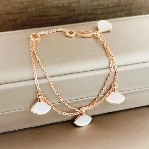 Cheap Bvlgari Bracelets For Women #1390509 Replica Wholesale [$32.00 USD] [ITEM#1390509] on Replica Bvlgari Bracelets