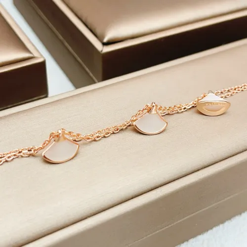 Cheap Bvlgari Bracelets For Women #1390509 Replica Wholesale [$32.00 USD] [ITEM#1390509] on Replica Bvlgari Bracelets