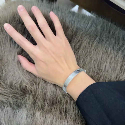 Cheap Cartier bracelets #1390528 Replica Wholesale [$56.00 USD] [ITEM#1390528] on Replica Cartier bracelets