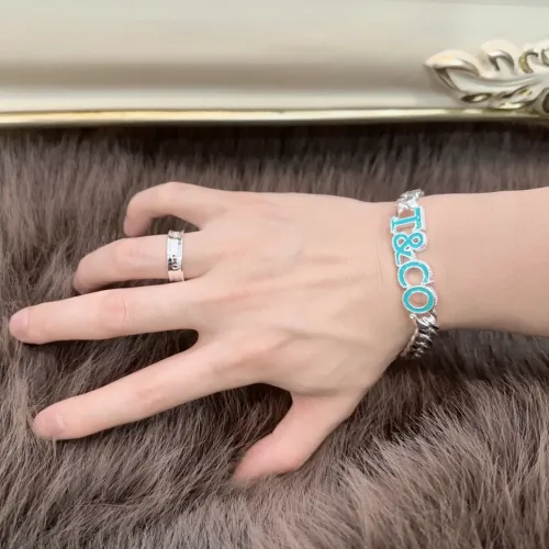 Cheap Tiffany Bracelets #1390566 Replica Wholesale [$56.00 USD] [ITEM#1390566] on Replica Tiffany Bracelets