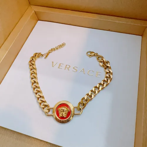 Cheap Versace Bracelets #1390572 Replica Wholesale [$39.00 USD] [ITEM#1390572] on Replica Versace Bracelets
