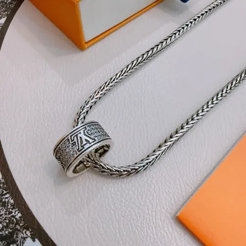 Cheap Louis Vuitton Necklaces #1390626 Replica Wholesale [$56.00 USD] [ITEM#1390626] on Replica Louis Vuitton Necklaces