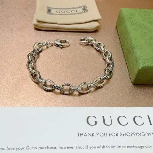 Gucci Bracelets For Unisex #1390644