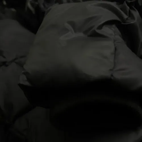 Cheap Burberry Down Feather Coat Long Sleeved For Unisex #1390670 Replica Wholesale [$140.00 USD] [ITEM#1390670] on Replica Burberry Down Feather Coat