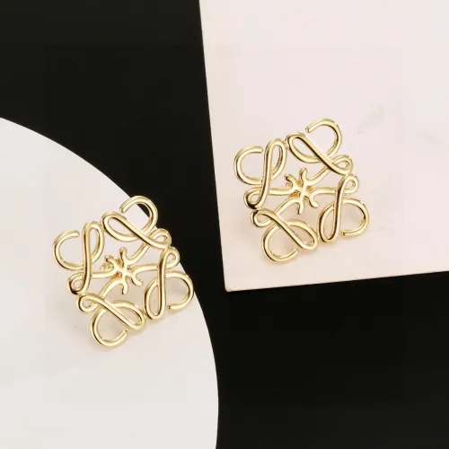 Cheap LOEWE Earrings For Women #1390746 Replica Wholesale [$25.00 USD] [ITEM#1390746] on Replica LOEWE Earrings