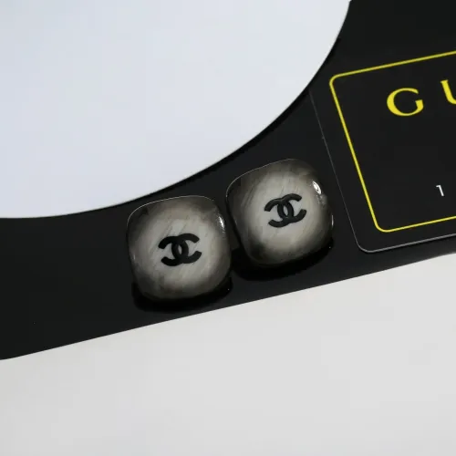 Cheap Chanel Earrings For Women #1390753 Replica Wholesale [$29.00 USD] [ITEM#1390753] on Replica Chanel Earrings