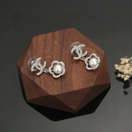 Cheap Chanel Earrings For Women #1390759 Replica Wholesale [$27.00 USD] [ITEM#1390759] on Replica Chanel Earrings