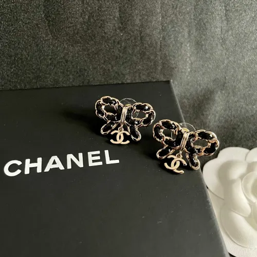 Cheap Chanel Earrings For Women #1390763 Replica Wholesale [$32.00 USD] [ITEM#1390763] on Replica Chanel Earrings