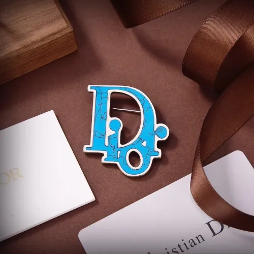 Christian Dior Brooches For Women #1390810