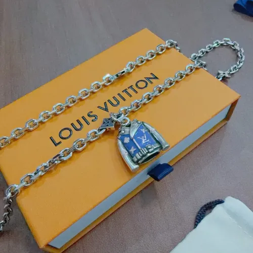 Cheap Louis Vuitton Necklaces #1390843 Replica Wholesale [$52.00 USD] [ITEM#1390843] on Replica Louis Vuitton Necklaces