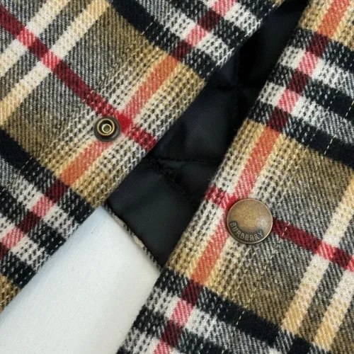 Cheap Burberry Jackets Long Sleeved For Unisex #1390848 Replica Wholesale [$105.00 USD] [ITEM#1390848] on Replica Burberry Jackets