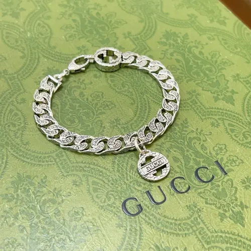 Gucci Bracelets For Unisex #1390871