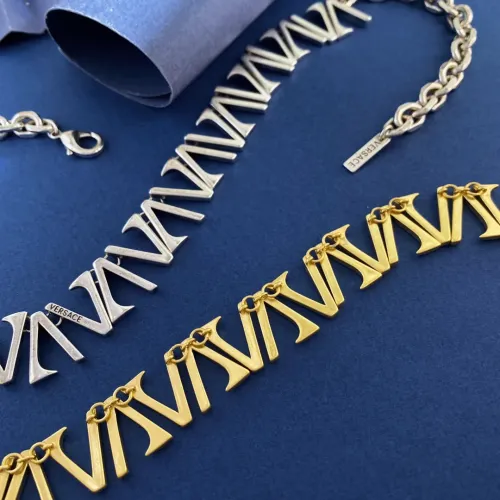 Cheap Versace Necklaces #1390926 Replica Wholesale [$38.00 USD] [ITEM#1390926] on Replica Versace Necklaces