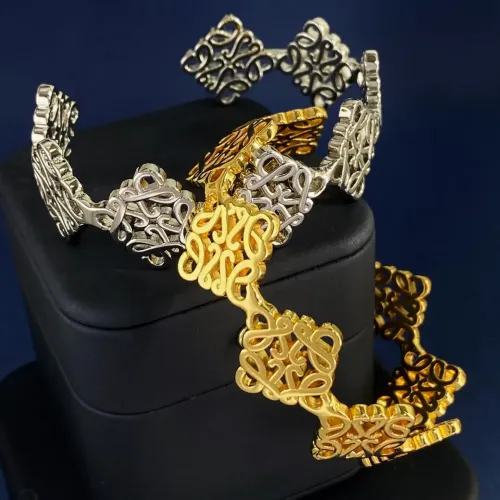 Cheap LOEWE Bracelets #1390930 Replica Wholesale [$32.00 USD] [ITEM#1390930] on Replica LOEWE Bracelets