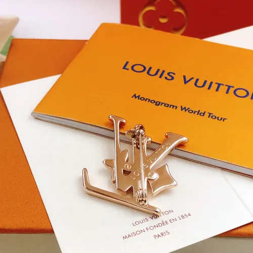 Cheap Louis Vuitton LV Brooches For Women #1390939 Replica Wholesale [$29.00 USD] [ITEM#1390939] on Replica Louis Vuitton LV Brooches