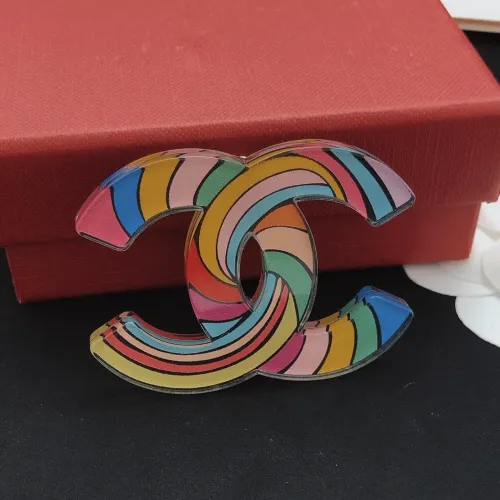 Cheap Chanel Brooches For Women #1390976 Replica Wholesale [$29.00 USD] [ITEM#1390976] on Replica Chanel Brooches