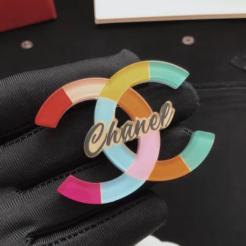 Cheap Chanel Brooches For Women #1390978 Replica Wholesale [$29.00 USD] [ITEM#1390978] on Replica Chanel Brooches