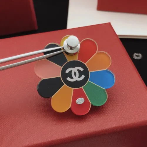 Cheap Chanel Brooches For Women #1390981 Replica Wholesale [$29.00 USD] [ITEM#1390981] on Replica Chanel Brooches