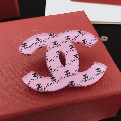 Cheap Chanel Brooches For Women #1390983 Replica Wholesale [$29.00 USD] [ITEM#1390983] on Replica Chanel Brooches
