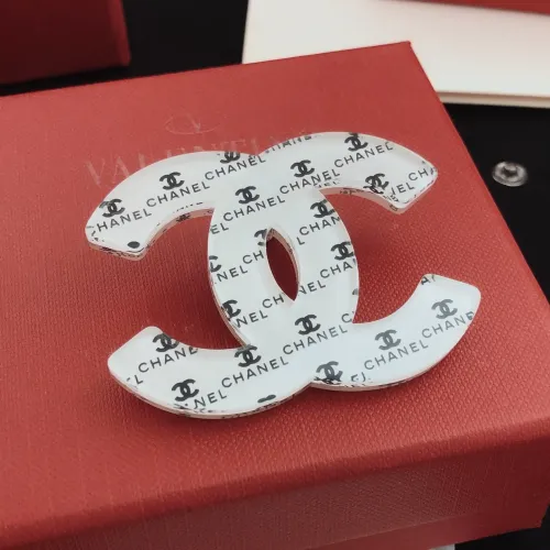 Cheap Chanel Brooches For Women #1390984 Replica Wholesale [$29.00 USD] [ITEM#1390984] on Replica Chanel Brooches