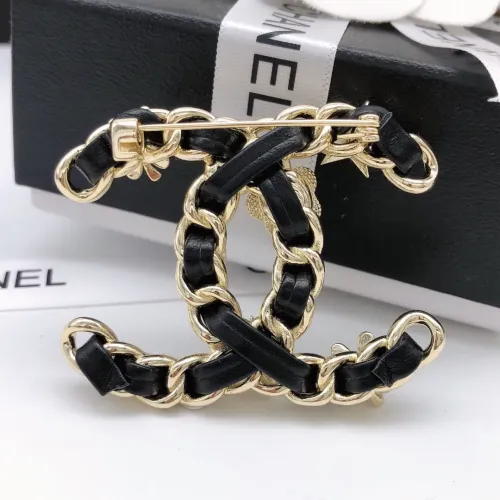 Cheap Chanel Brooches For Women #1390994 Replica Wholesale [$32.00 USD] [ITEM#1390994] on Replica Chanel Brooches