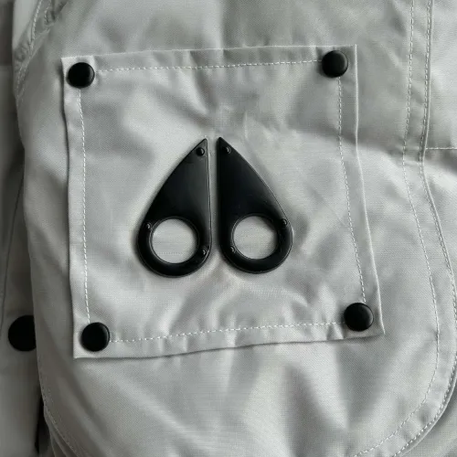 Cheap Moose Knuckles Down Feather Coat Long Sleeved For Men #1391064 Replica Wholesale [$192.00 USD] [ITEM#1391064] on Replica Moose Knuckles Down Feather Coat