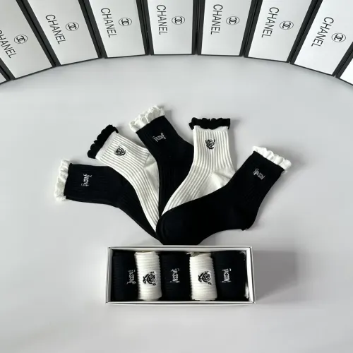 Cheap Chanel Socks #1391083 Replica Wholesale [$29.00 USD] [ITEM#1391083] on Replica Chanel Socks