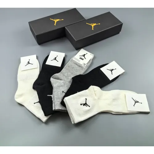 Cheap Jordan Socks #1391088 Replica Wholesale [$29.00 USD] [ITEM#1391088] on Replica Jordan Socks